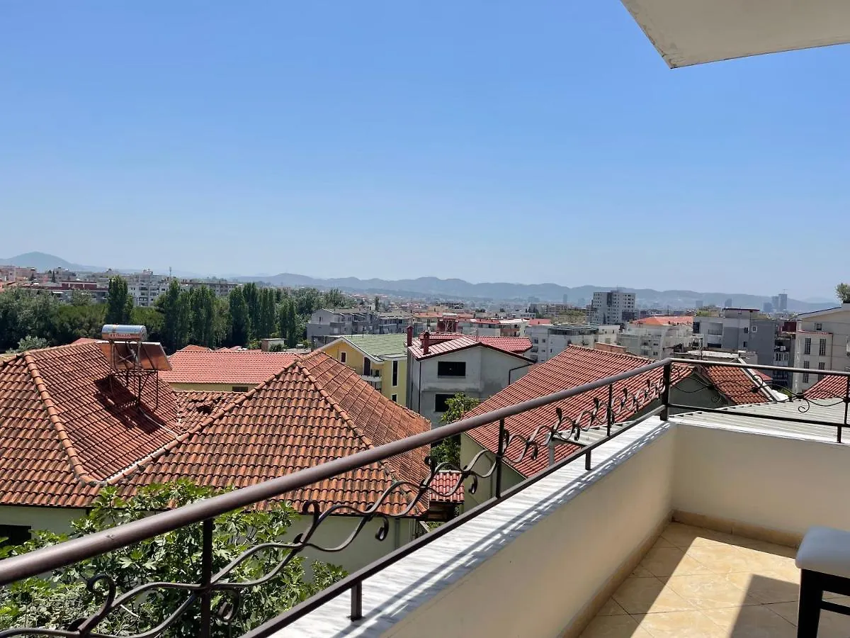 B&B - Private Rooms 2 Linze Albania