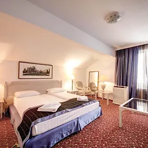 Visconti Militari Hotel Bucarest