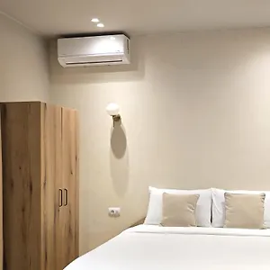  Apartment Vater Albanien